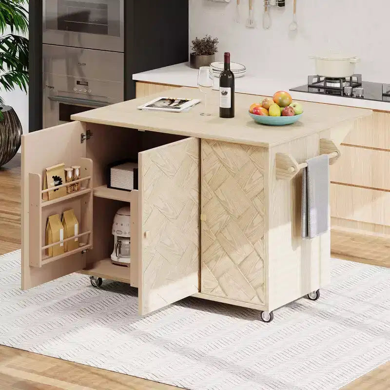 Isola da cucina su ruote in frassino impiallacciato con top intrecciato e anta a ribalta Isola da cucina in stile costiero con ripiano interno