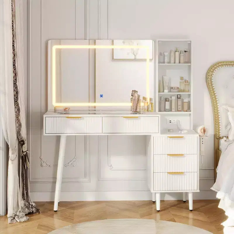 Toeletta da Trucco da 120 cm con Specchio da 90 cm e Luce, 3 Modalità Colore, Piano in Vetro, 5 Cassetti, 3 Ripiani e Prese Integrate per la Camera da Letto