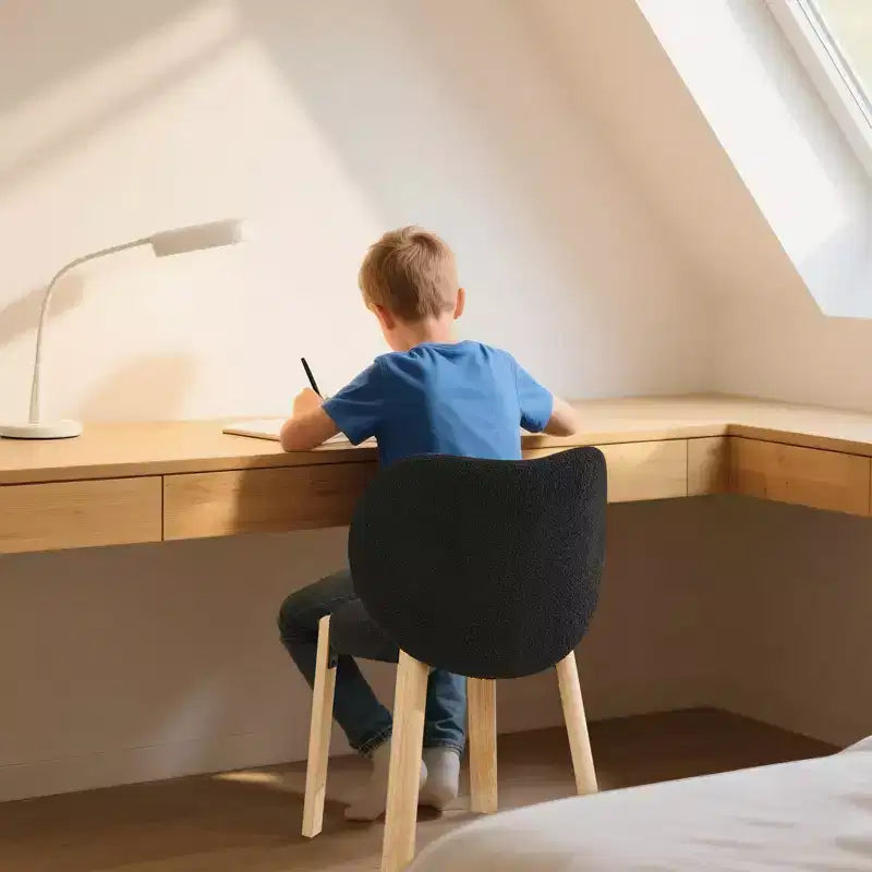 Sedia da trucco con tessuto felpato Orsetto - Simpatica sedia da scrivania con schienale, sedia imbottita con rotelle per soggiorno/sala trucco/camera da letto