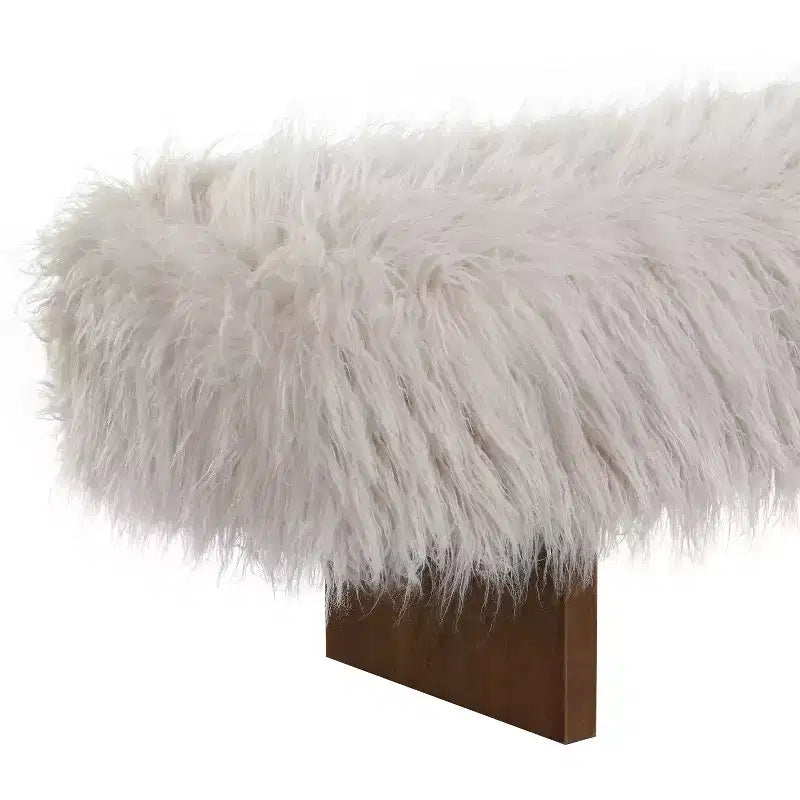 Panca pouf imbottita Robusta panca in finta lana a pelo lungo con gambe in legno massello di gomma Marrone